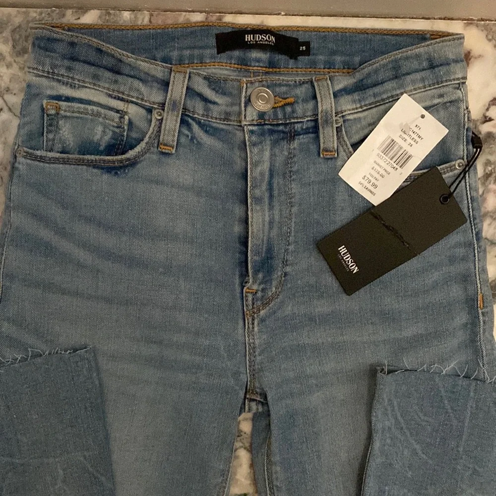 PRICE DROP 💣 HUDSON JEANS 25” Barbara skinny, high waist, bootcut crop. NWT - Picture 1 of 6
